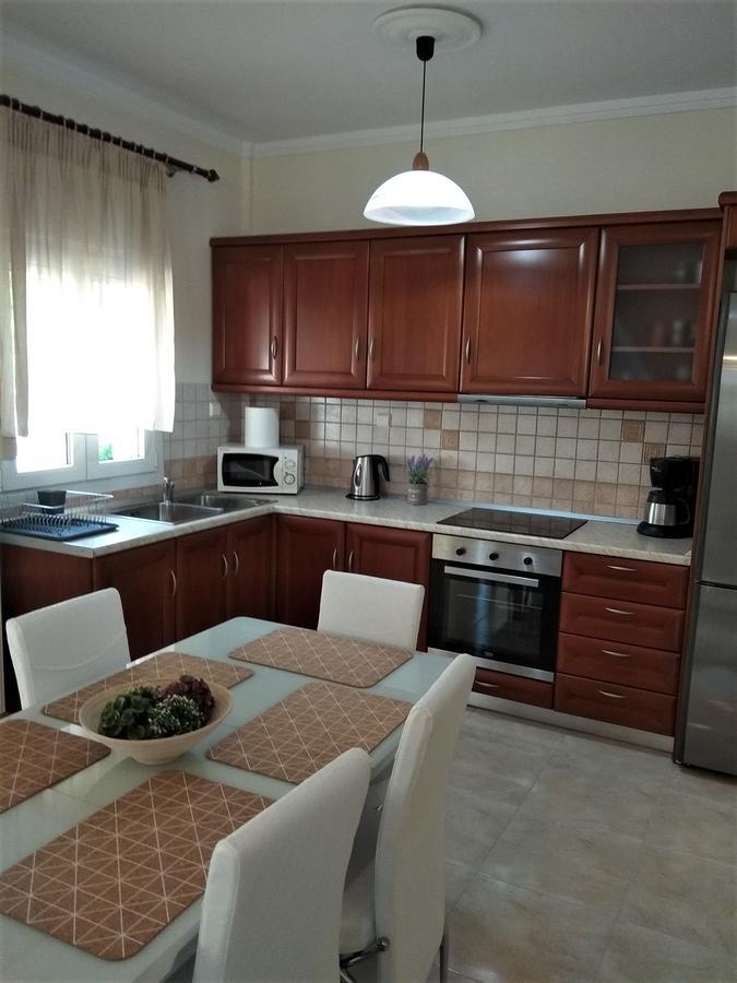 Sea Sight Apartment Nea Iraklitsa エクステリア 写真
